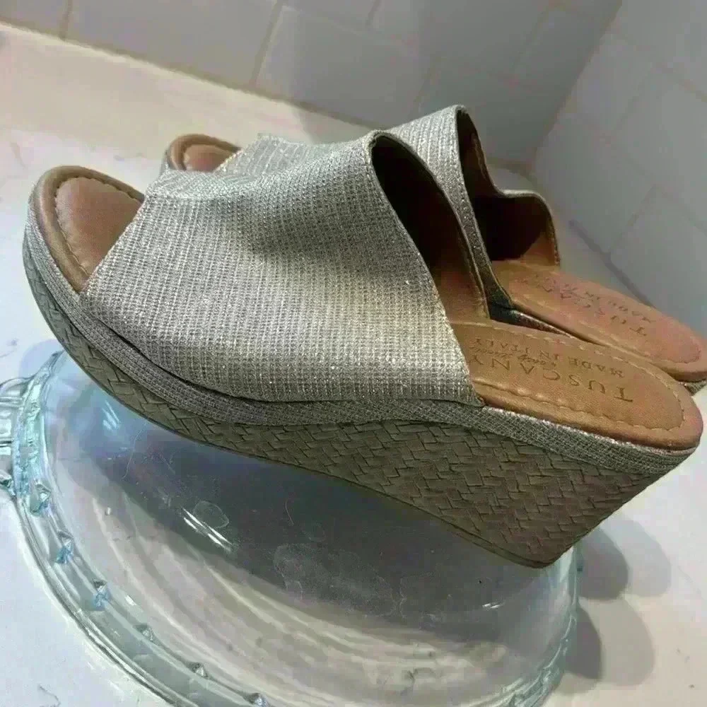 Tuscany Easy Streets Slip on Mule Style Wedge Sandals size 9W pre-owned